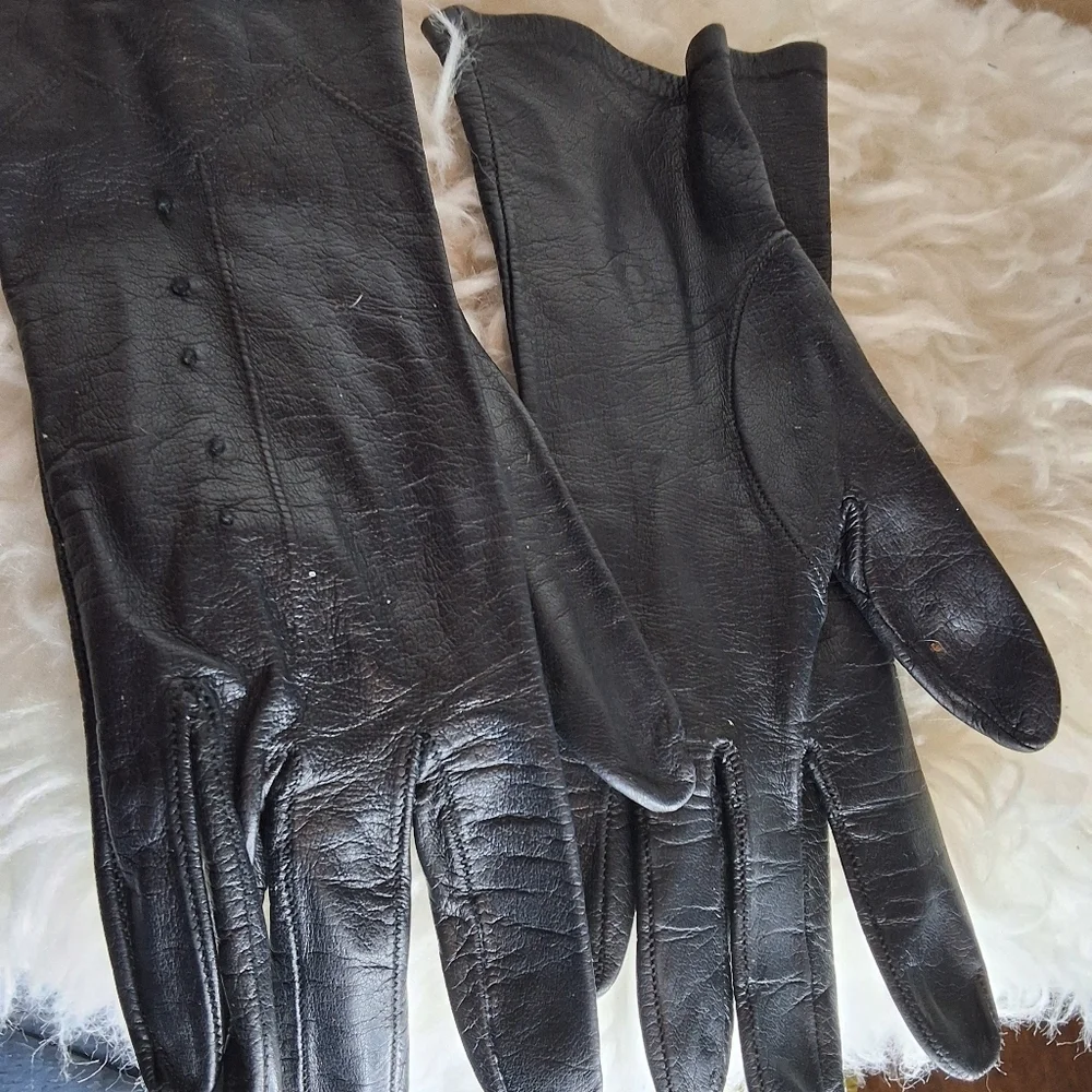 Vintage Art Deco Design Black Leather Mid arm  Gloves M